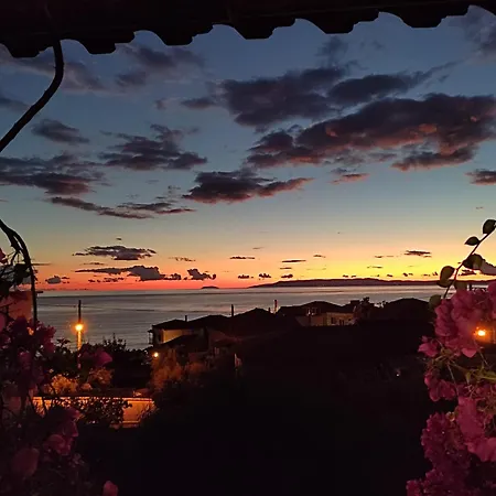 Iliolithos Pensión Kardamyli