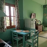 Affittacamere Iliolithos 4*