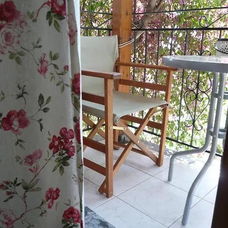 Πανσιόν Iliolithos Καρδαμύλη