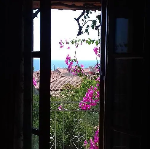 Iliolithos Pensionat Kardhamili