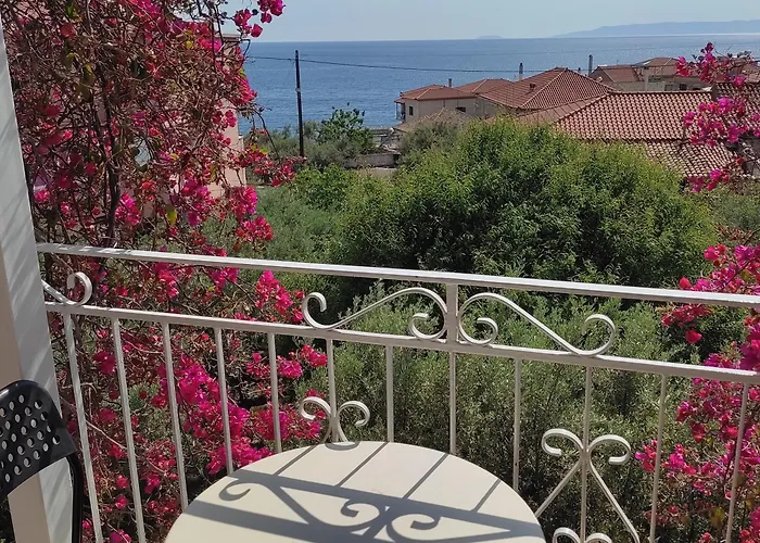 Iliolithos Pensionat Kardhamili