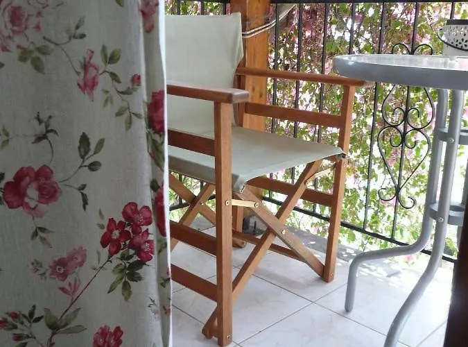 ゲストハウス Iliolithos カルダミリ